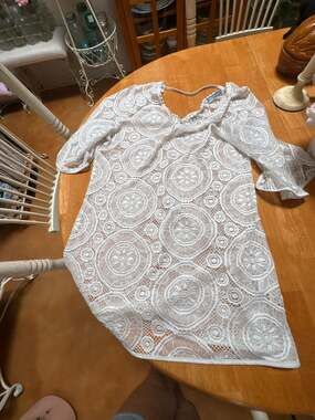 Blue Island White Lace Crochet Bell Sleeve Dress
